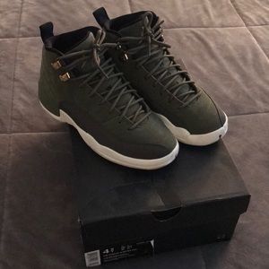 Air Jordan 12 Retro Size 4.5